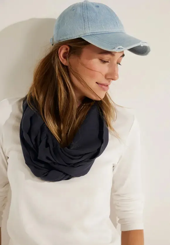 572180- Solid Loop Scarf Navy - Cecil