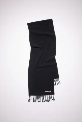 Fringe wool scarf - skinny