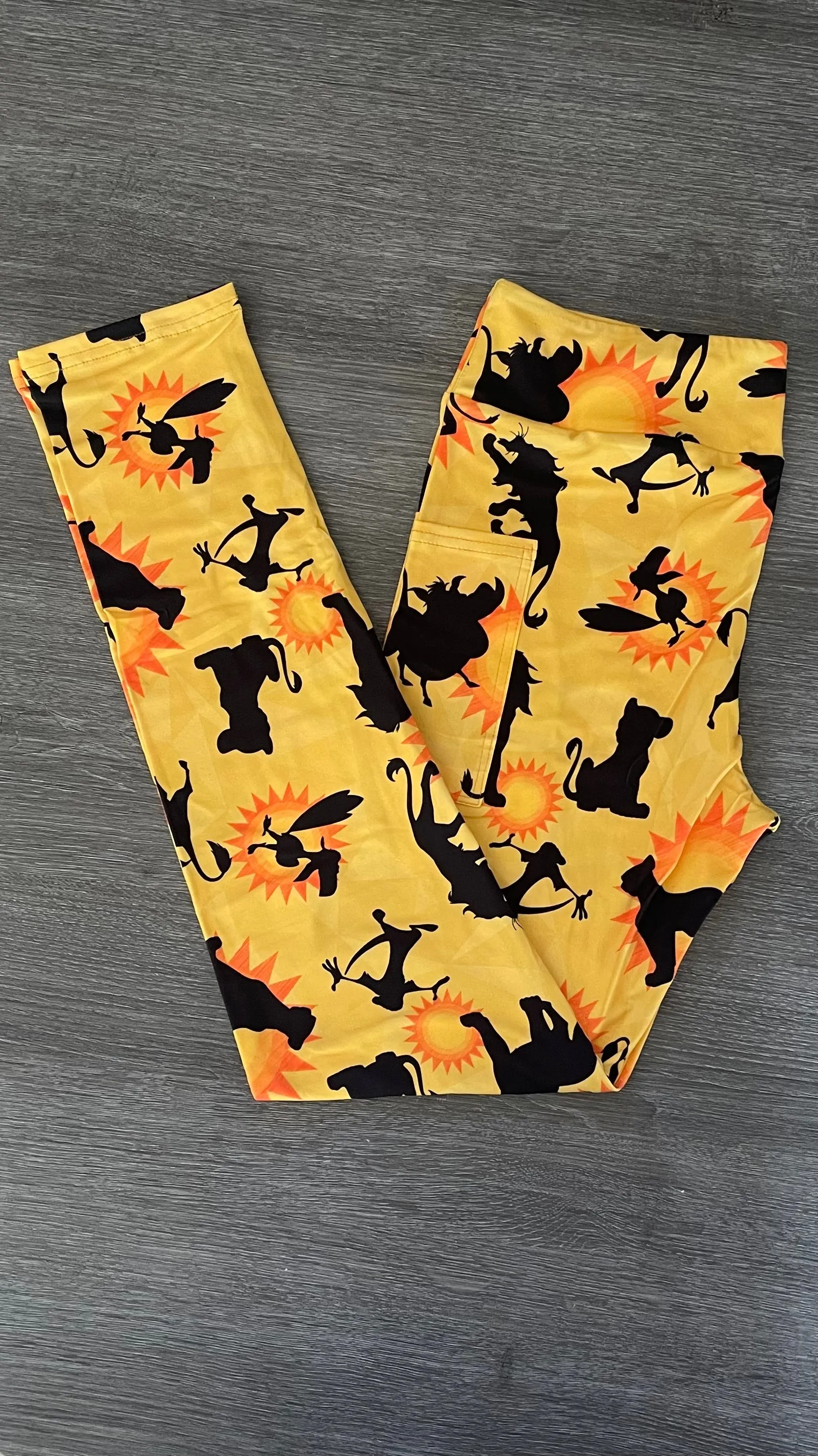 Hakuna Matata with Side Pocket Leggings