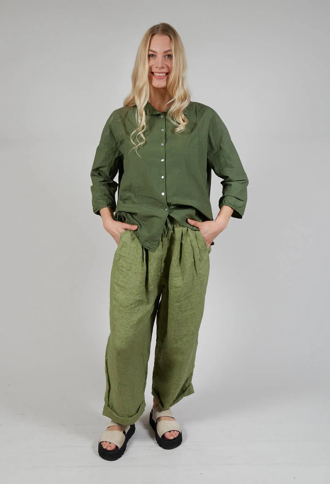 Linen Bragoni Trousers in Green