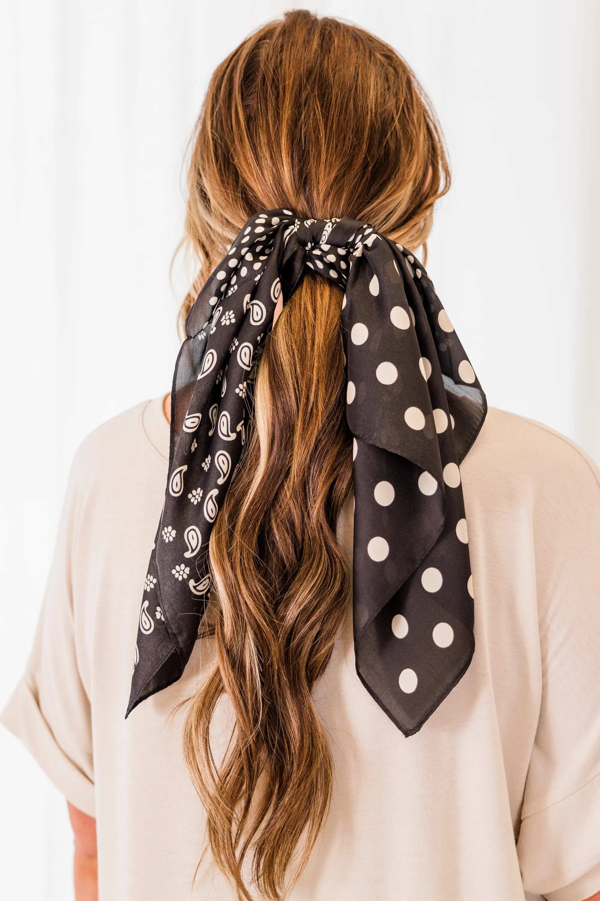 Little Bit Of Peace Scarf, Black