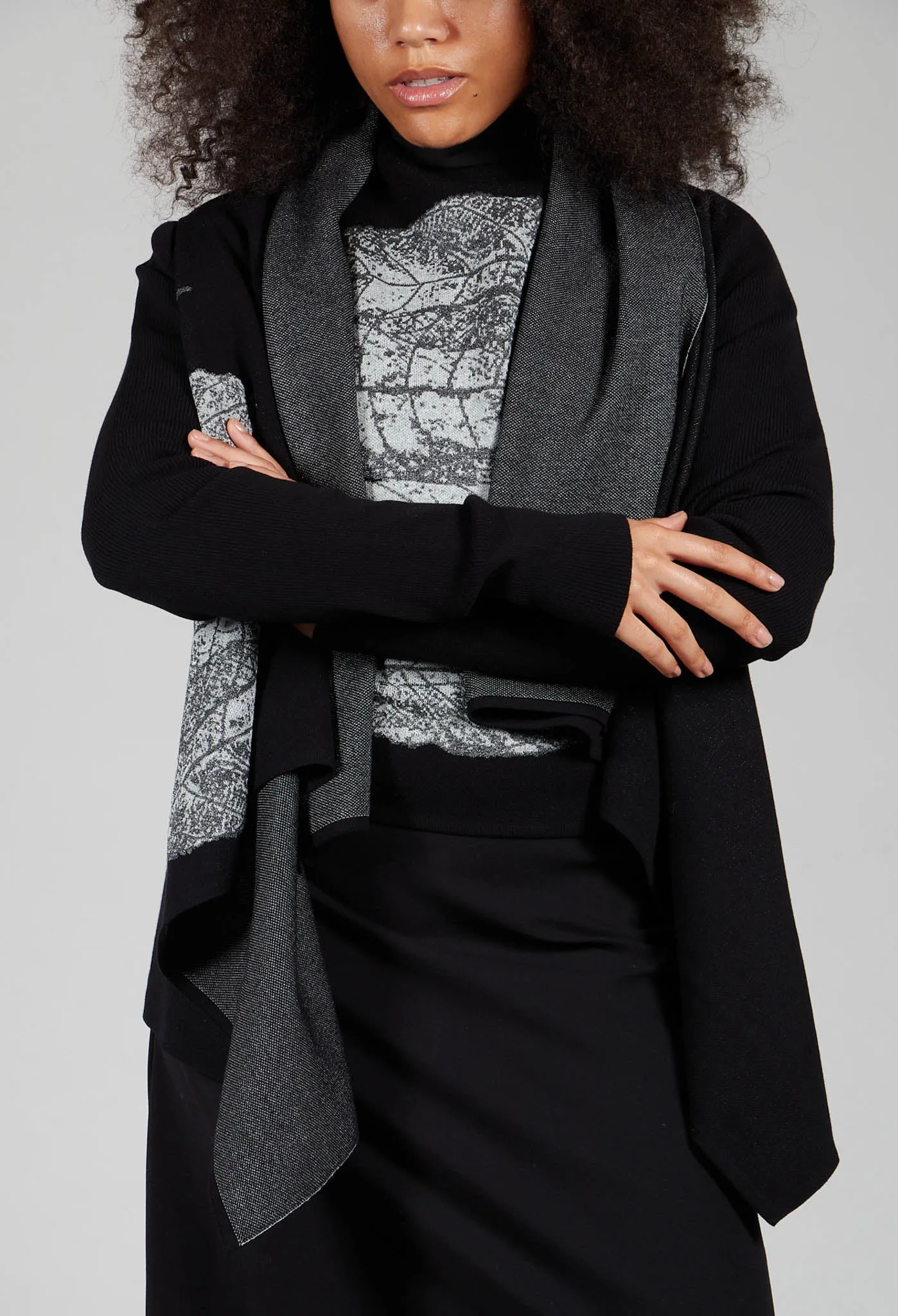 Patterned Cardigan in black