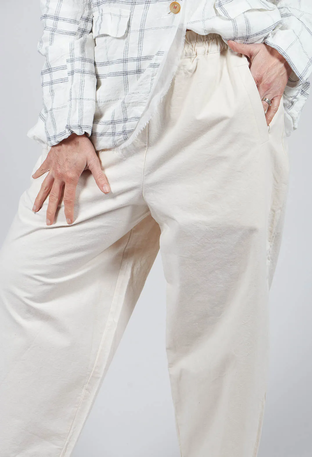 Pedra Trousers In Natural Beige