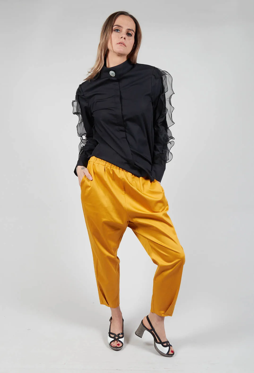 Peg Trousers in Yuga Mustard