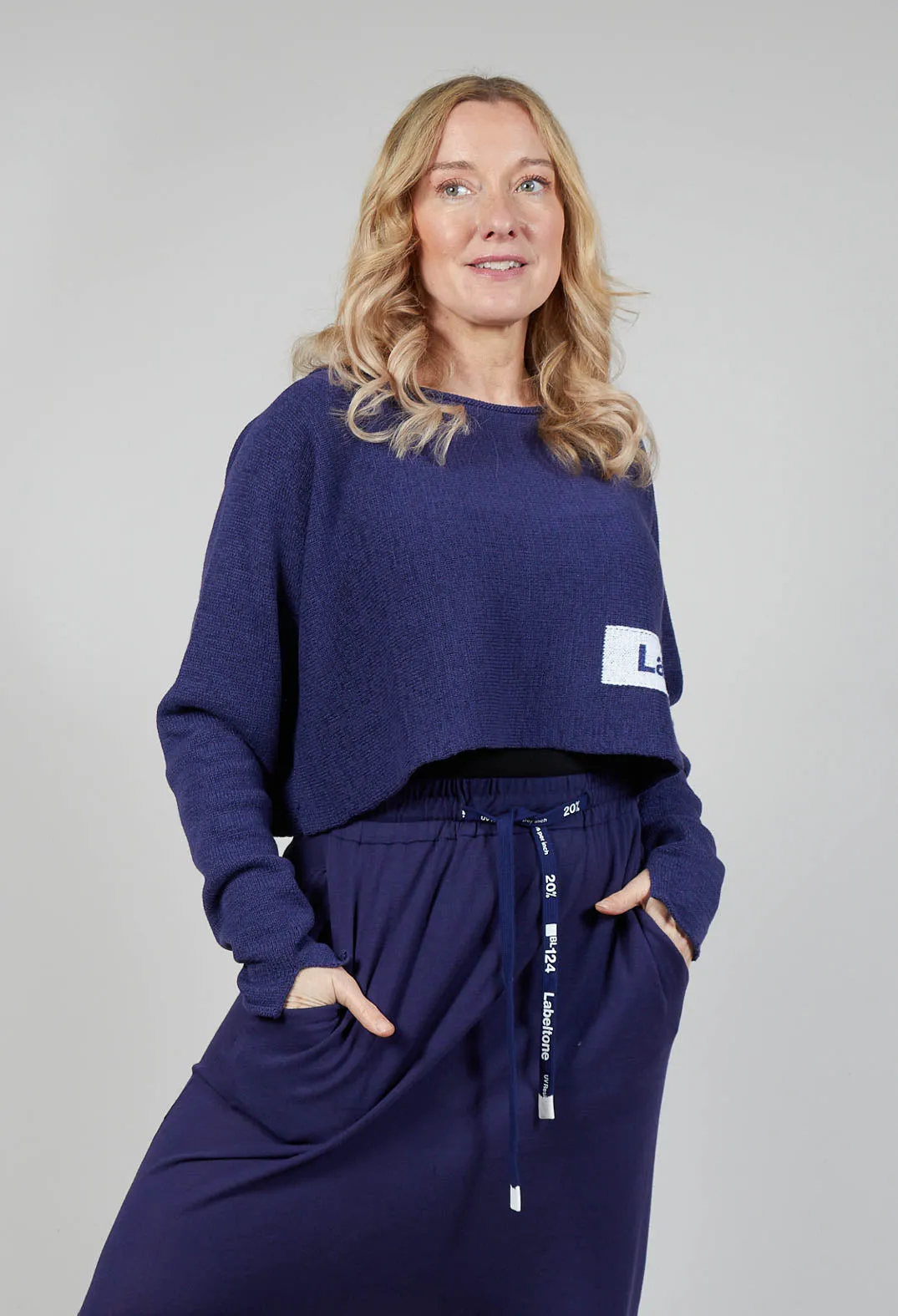 Relaxed Cropped Jumper in Azur Print