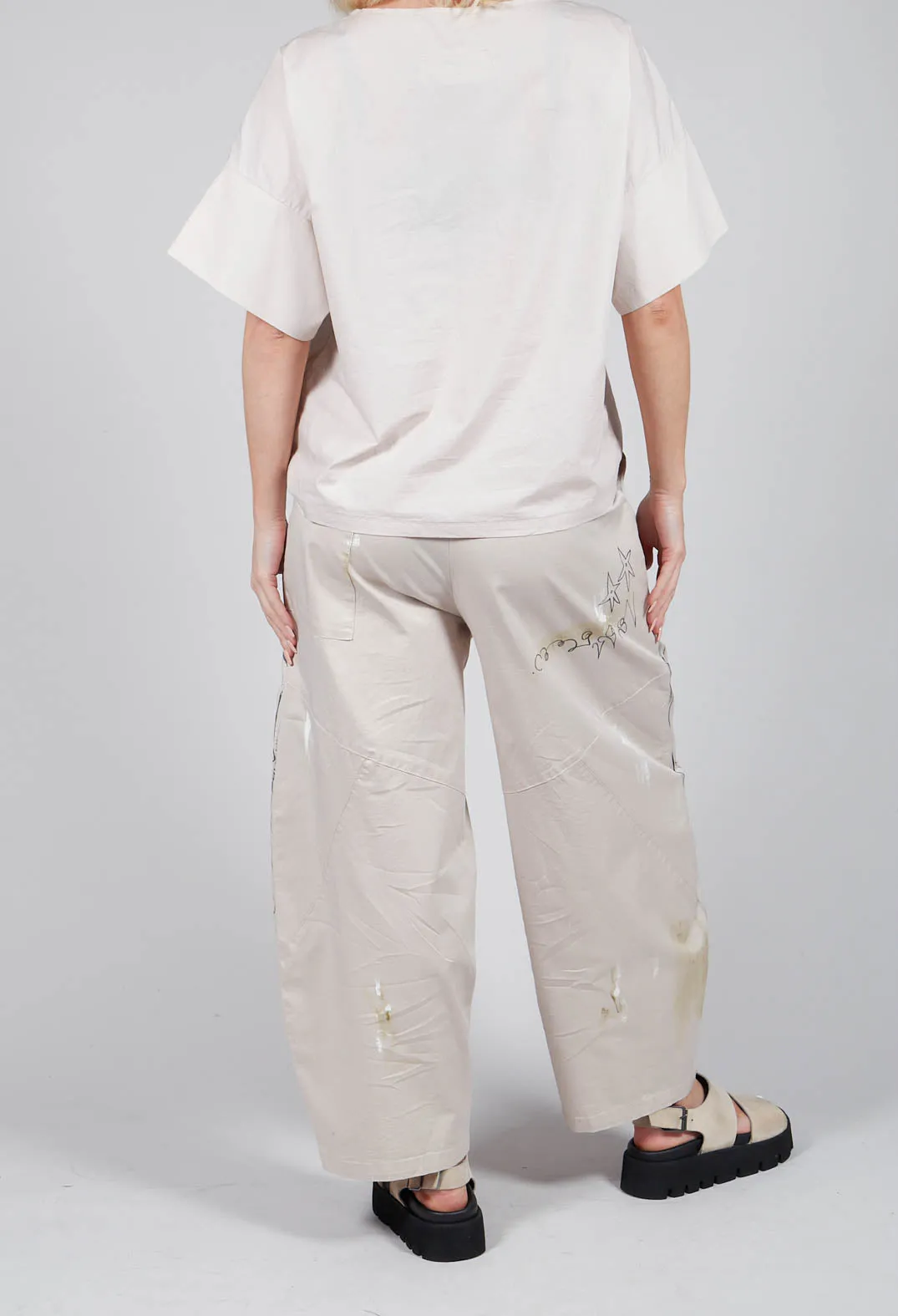 Signature Design Trousers in Beige