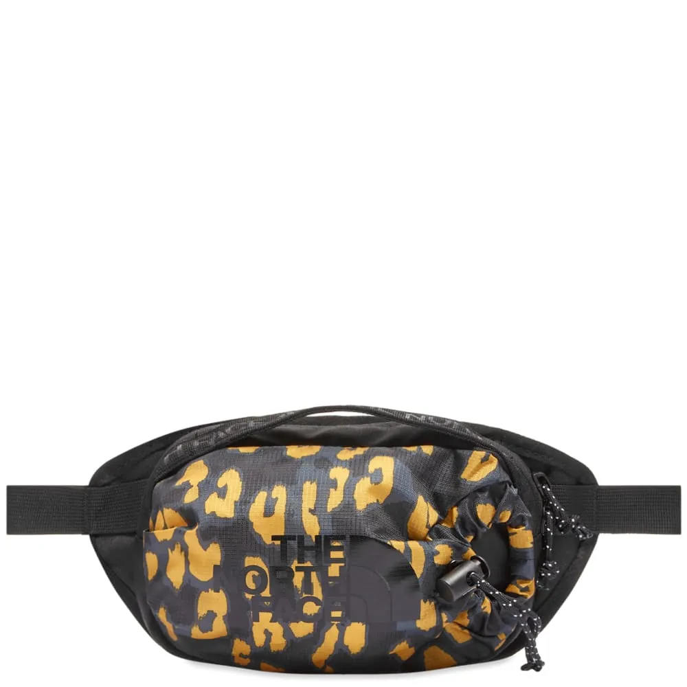 The North Face Bozer Small Hip Pack IIIArrowwood, Yellow & Black