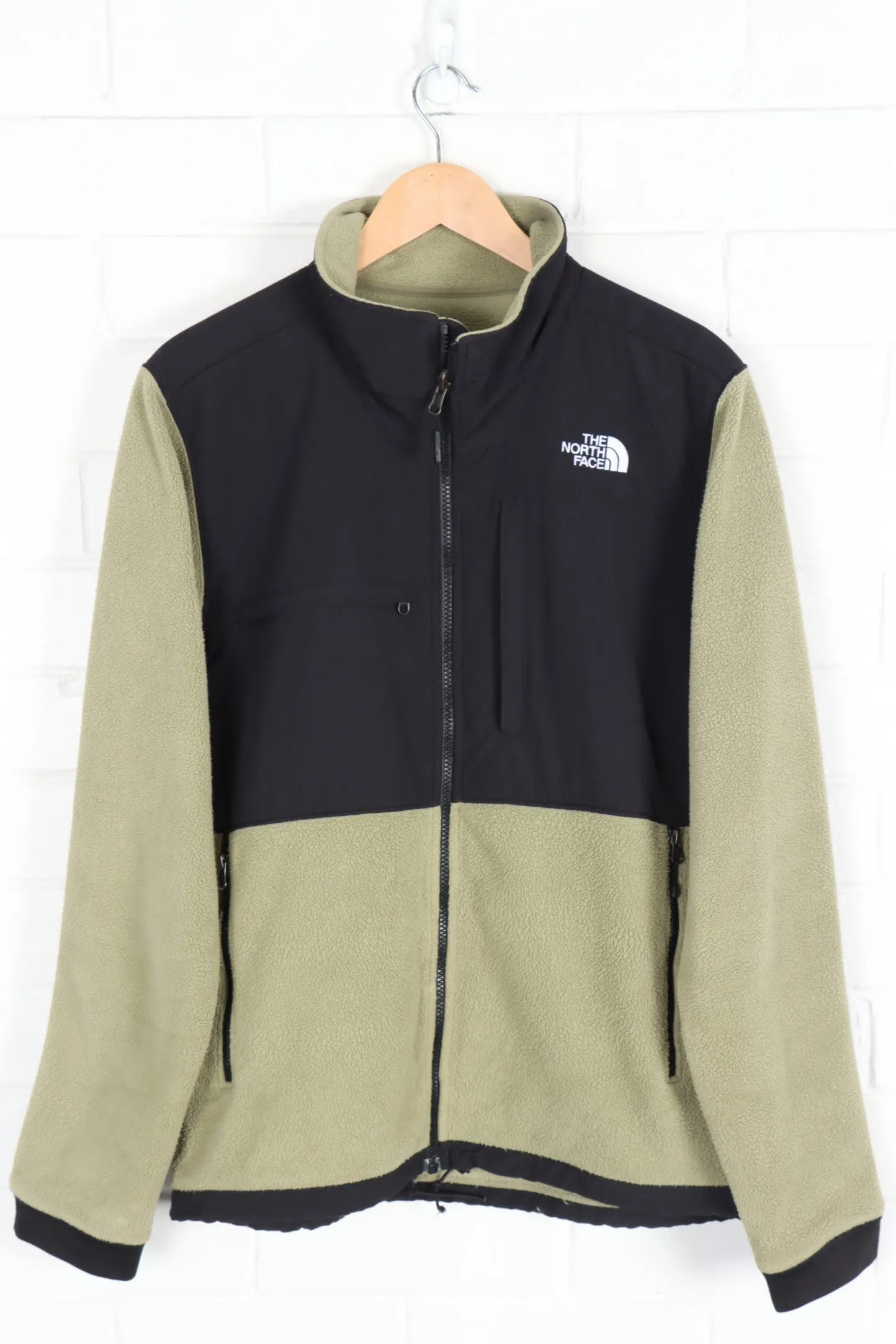 THE NORTH FACE Pistachio Embroidered Panel Fleece (M-L)