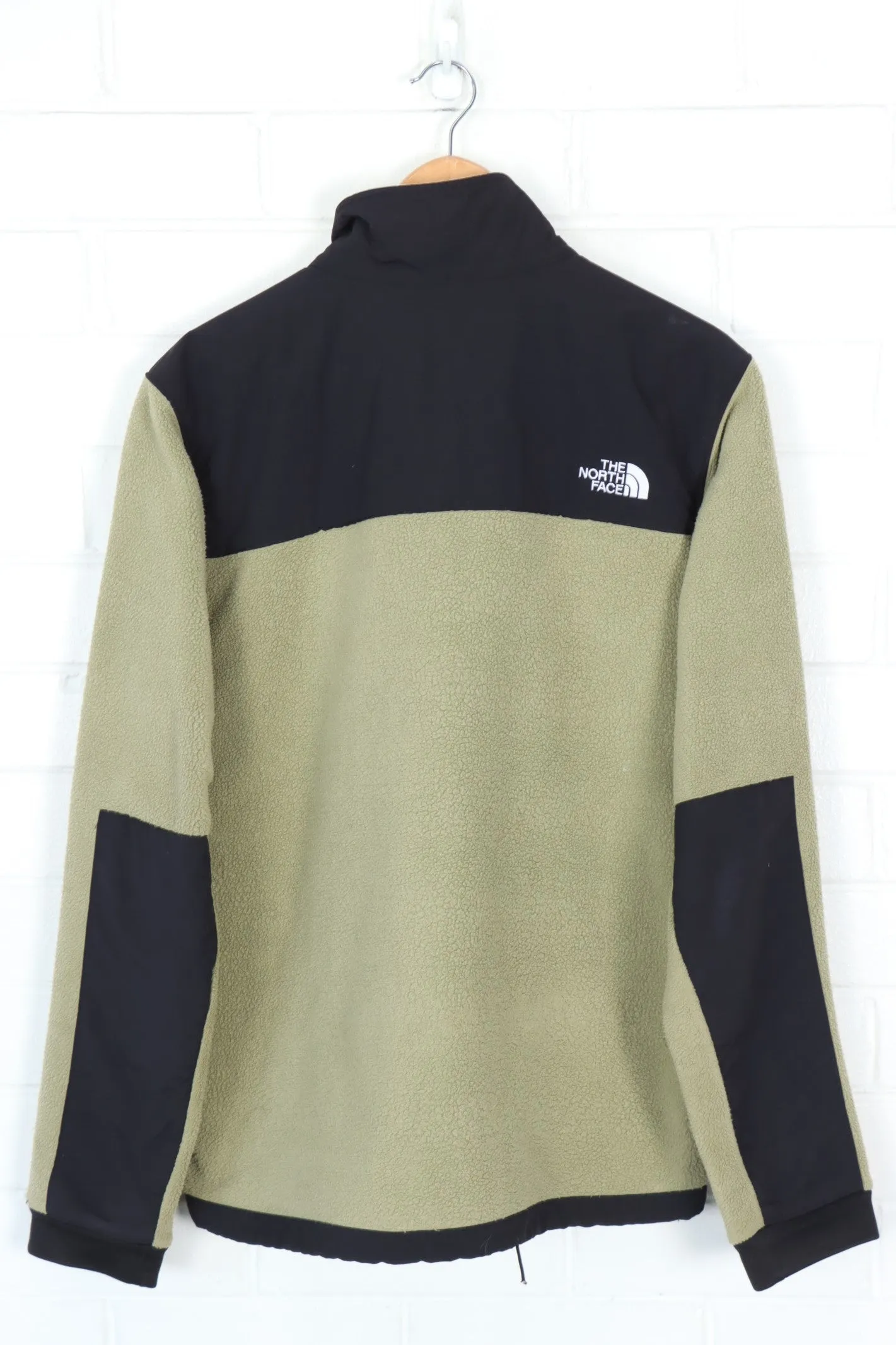 THE NORTH FACE Pistachio Embroidered Panel Fleece (M-L)