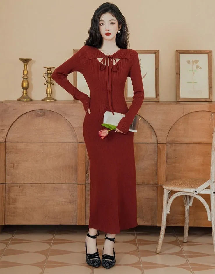 Vampire-Red Knitted Femme Fatale Dress