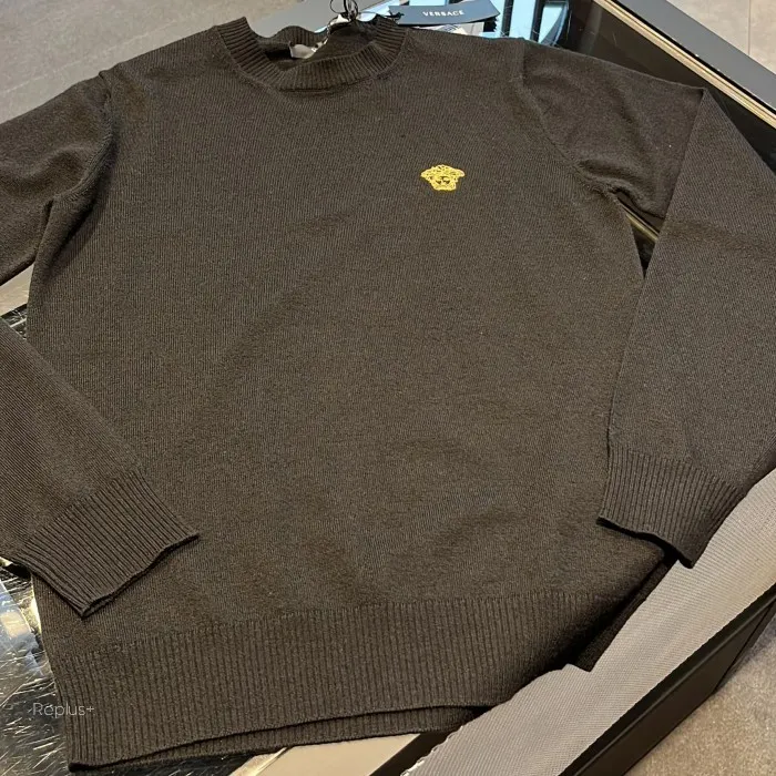 VERSACE  |Crew Neck Pullovers Long Sleeves Plain Logo Luxury Sweaters