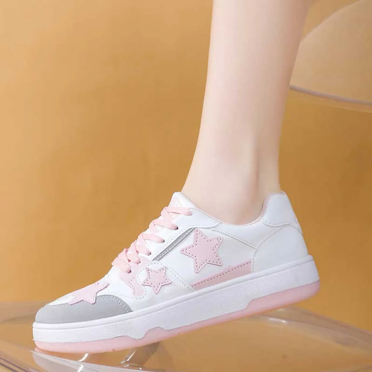 White pink star pattern print shoe sneaker