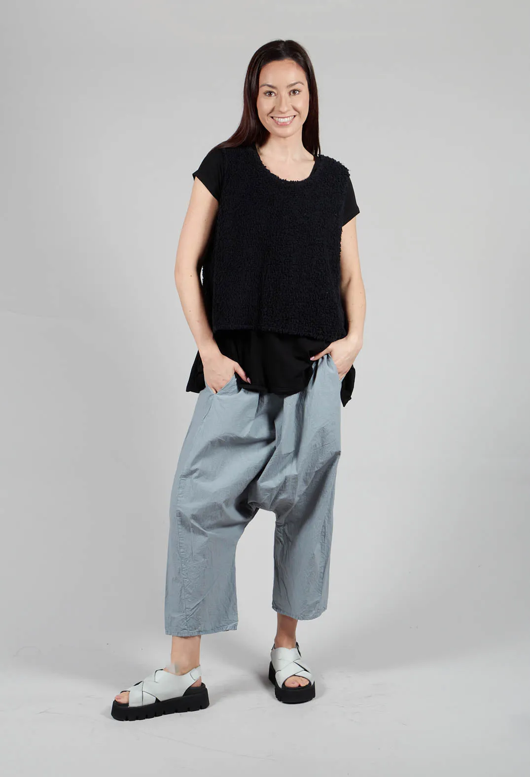 Zaunetz Trousers in Wind Blue